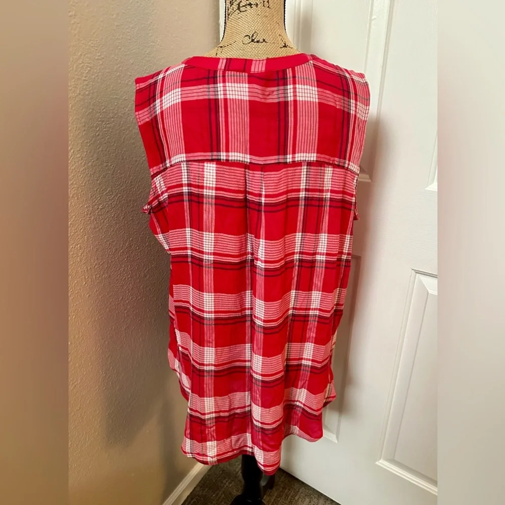 NEW Christopher & Banks Red Plaid Sleeveless Top, Size XL - Picture 4 of 9